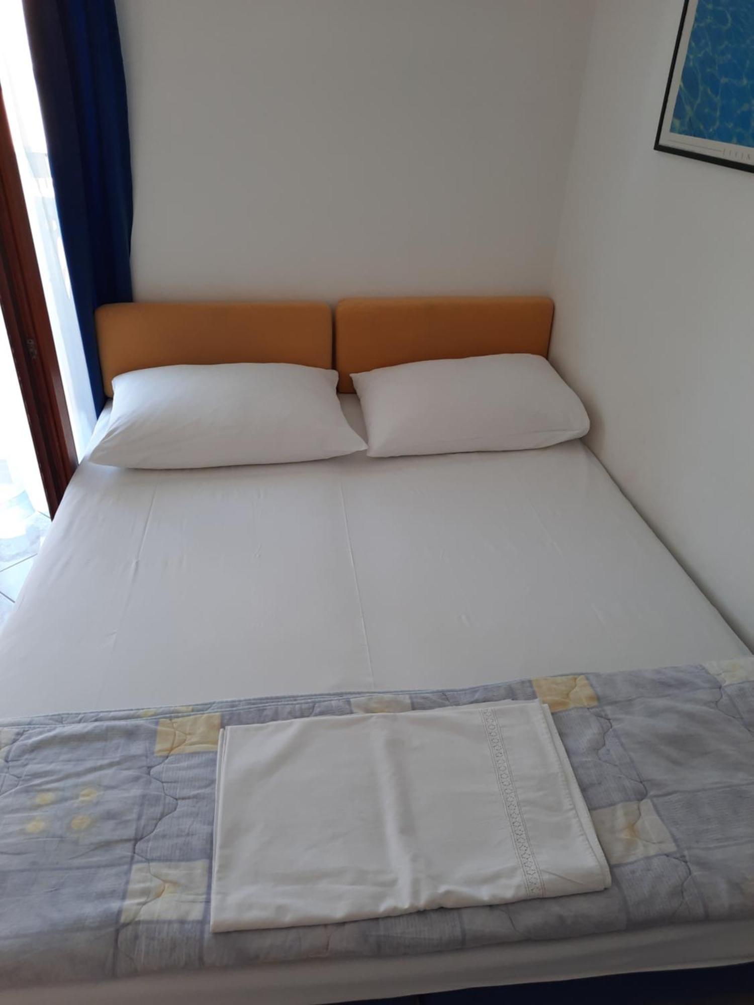Apartmani Maver Sveti Filip i Jakov Exterior foto