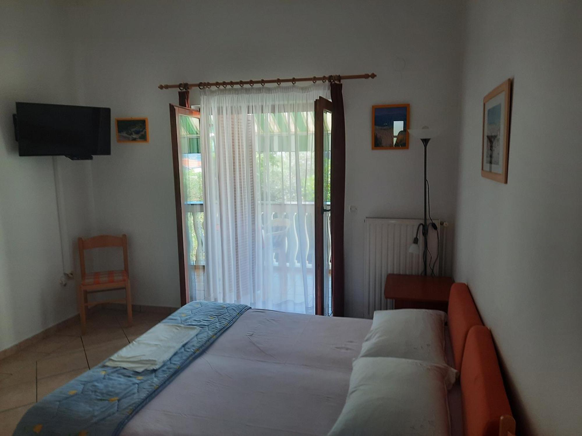 Apartmani Maver Sveti Filip i Jakov Exterior foto